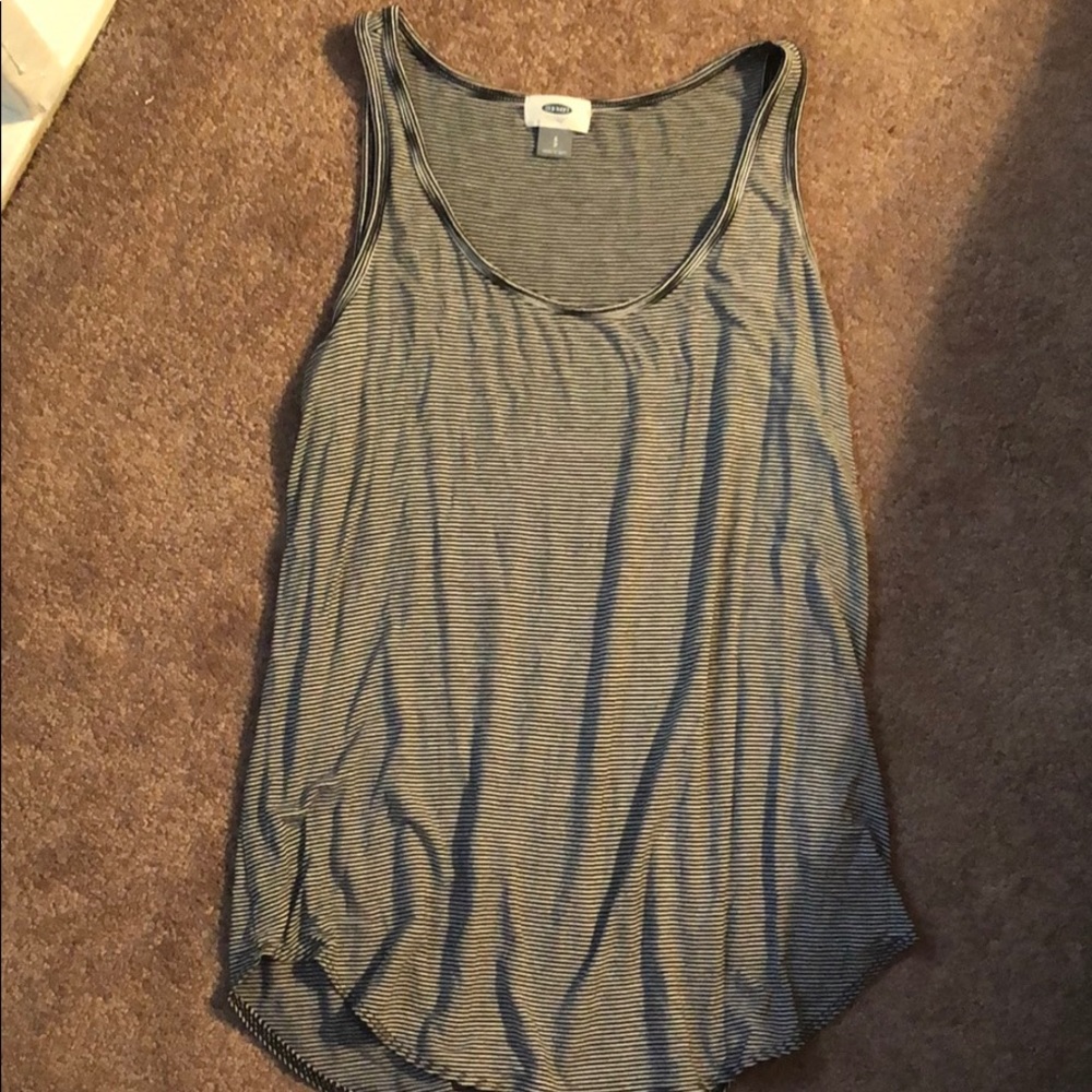 Flowy tank